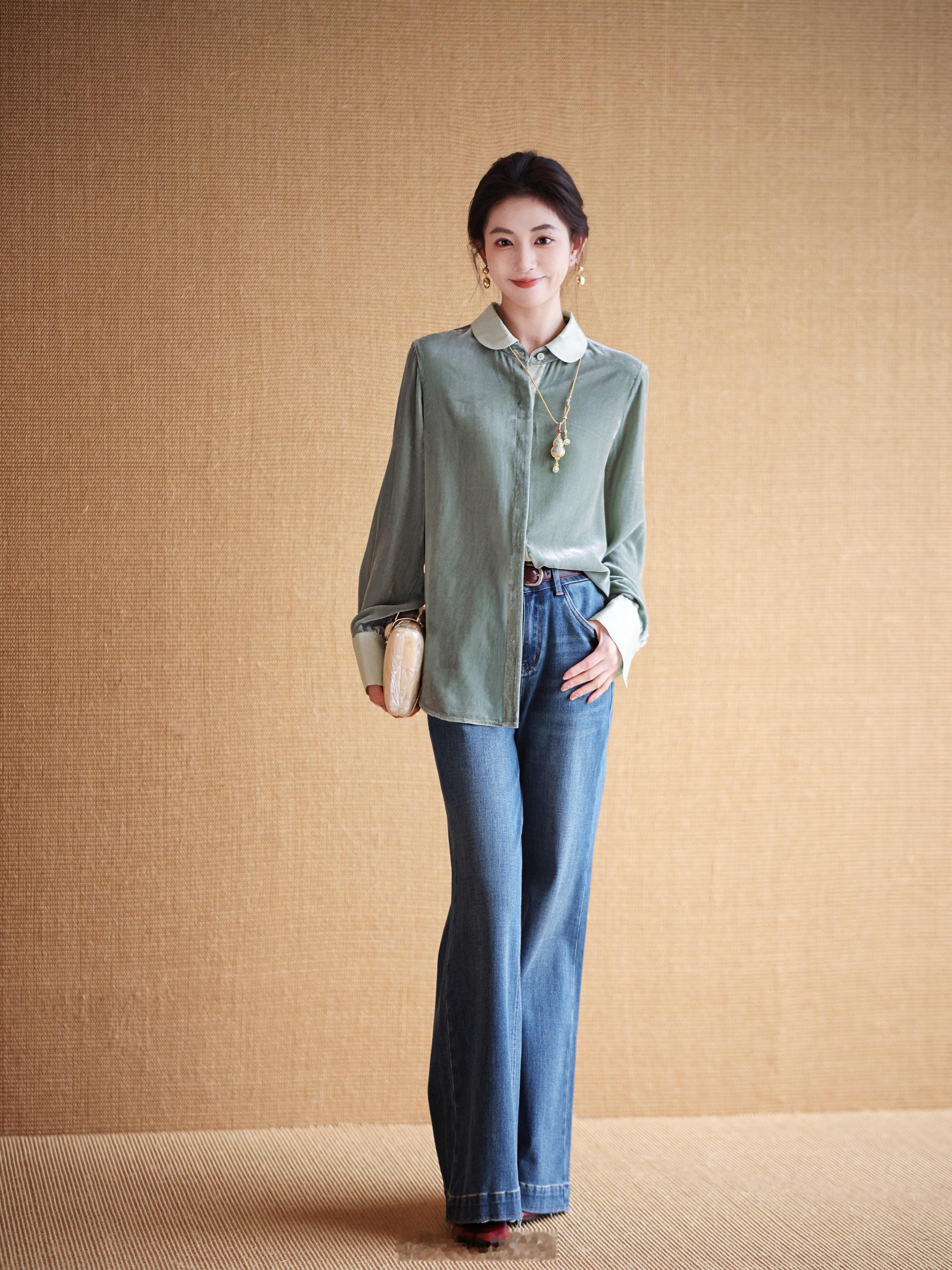 低调又贵气的一定有丝绒衬衫一席之地吧！100真丝丝绒细腻微哑光光泽轻软垂贴身