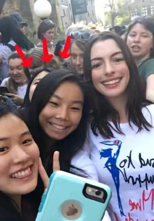 小公主嘻嘻哈哈生活很惬意，大公主闷头苦干肩负重任，宗庆后的两个女儿两种不同的人生