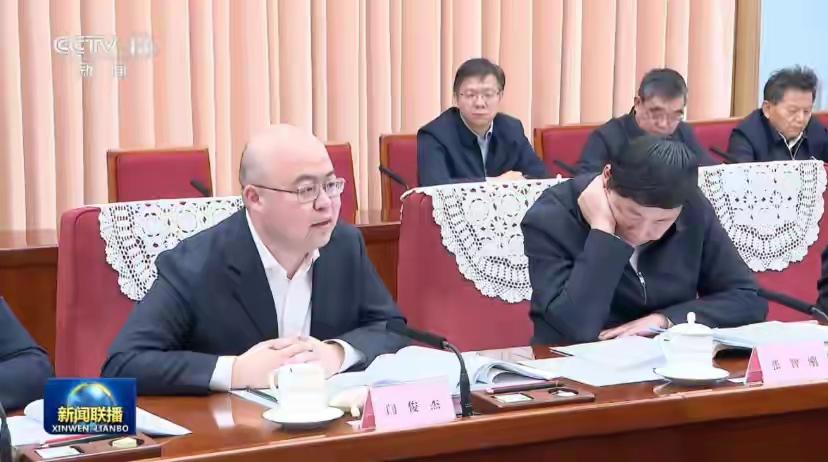 【“人均95后”的大模型公司登上新闻联播：年轻力量引领AI新时代】在科技高速