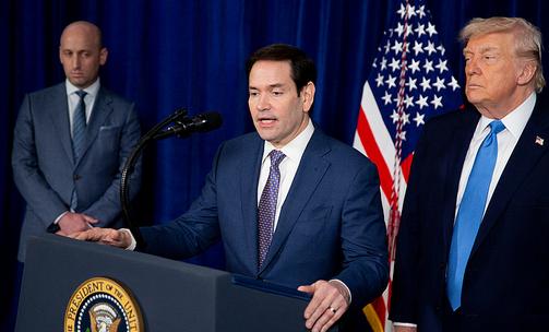 鲁比奥和特朗普商量：先把委内瑞拉干倒，下一个是古巴 路透社当天报道称，在对委