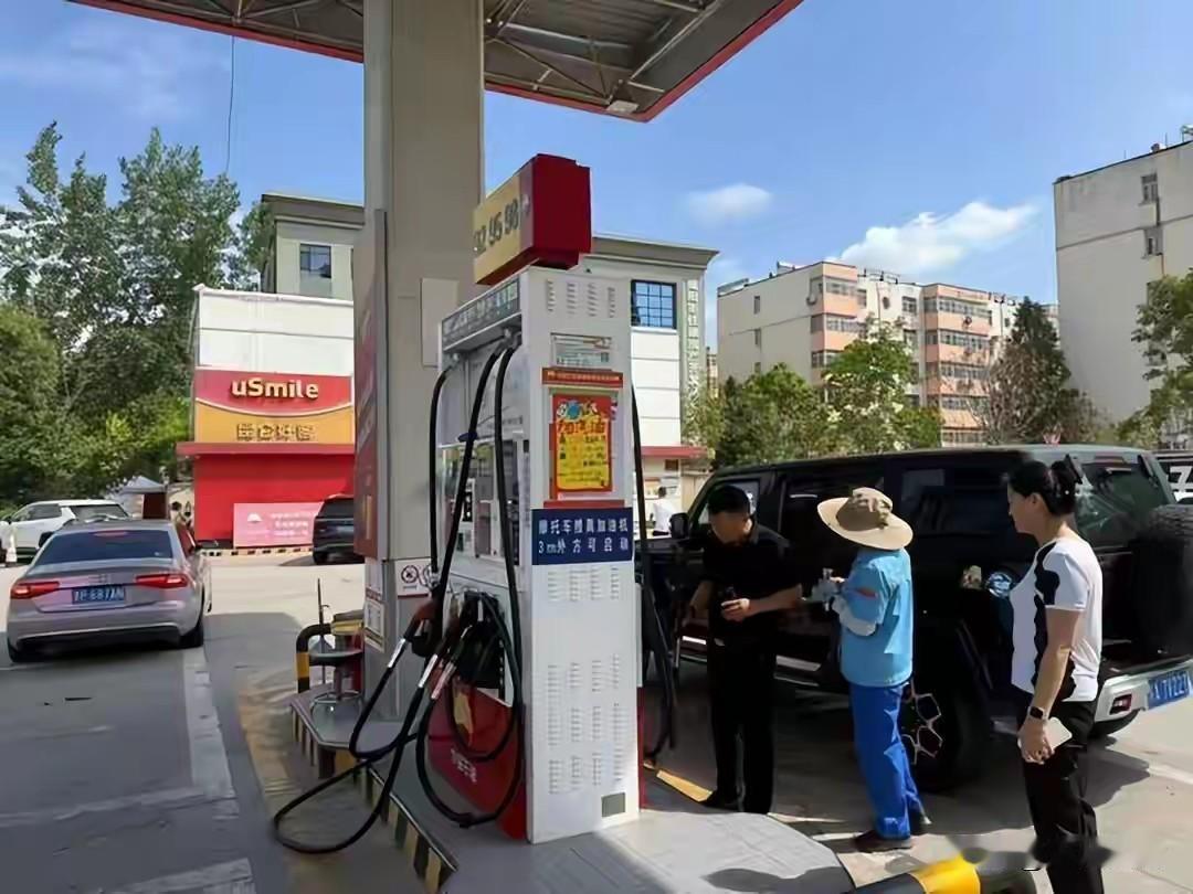 动真格了！税务总局下达铁令：所有加油站加完油必须就得开发票国家税务总局明
