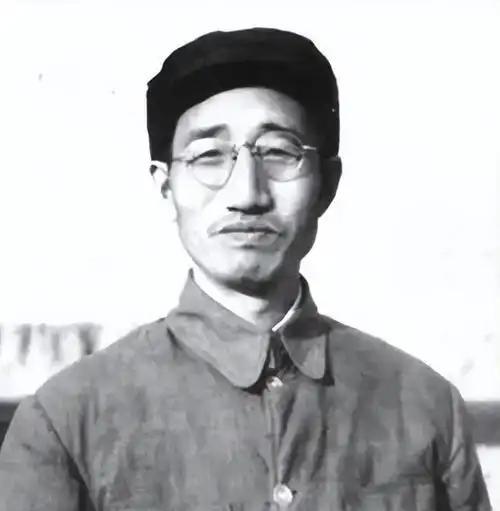 广州起义失利后，徐向前带出的指挥部经费，帮队伍撑过了绝境突围广州起义失败后