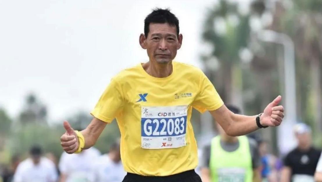 2016年，53岁的安徽男子被确诊为肺癌晚期，医生说手术根本没有任何作用，最多能