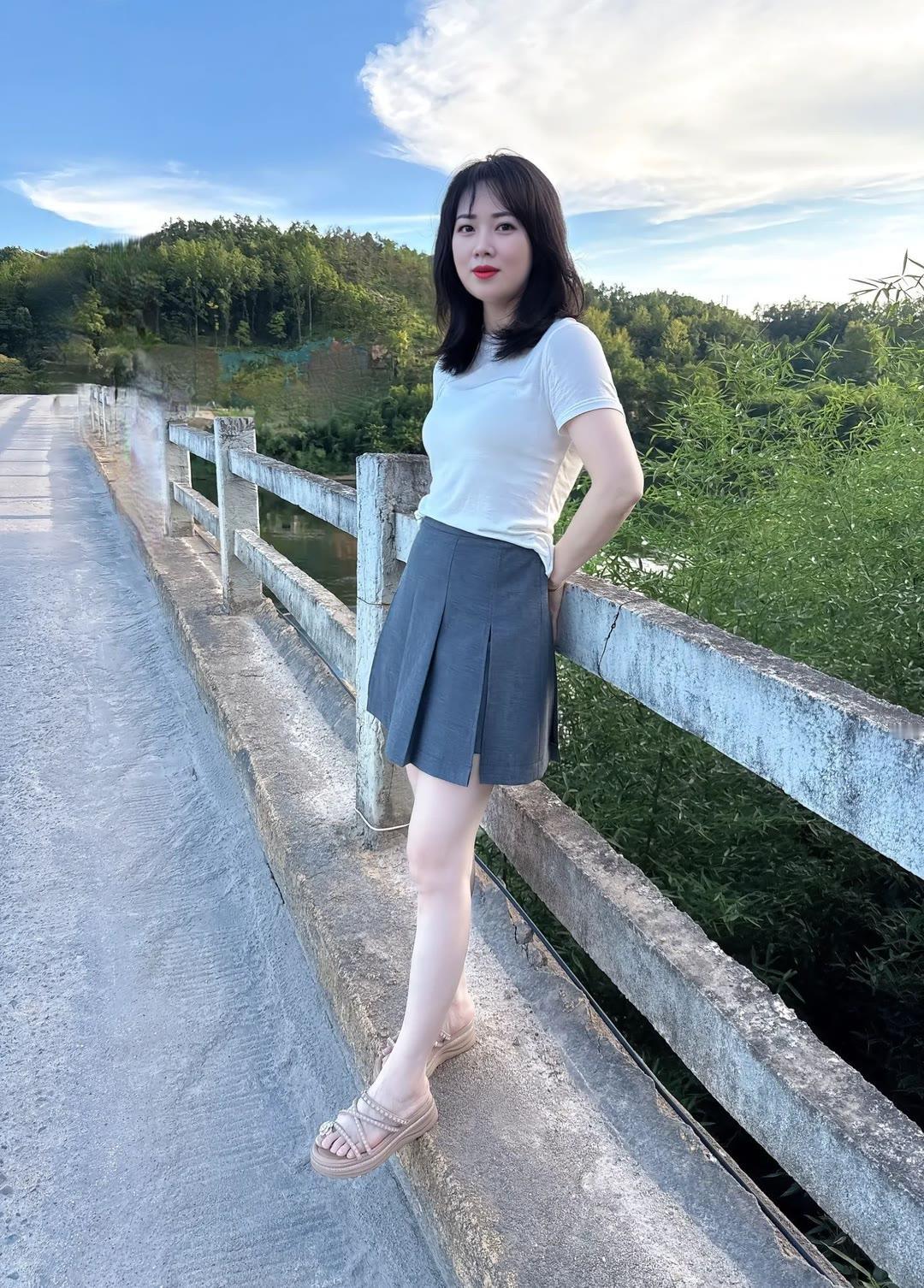 职业装和生活装,你更偏爱哪个?