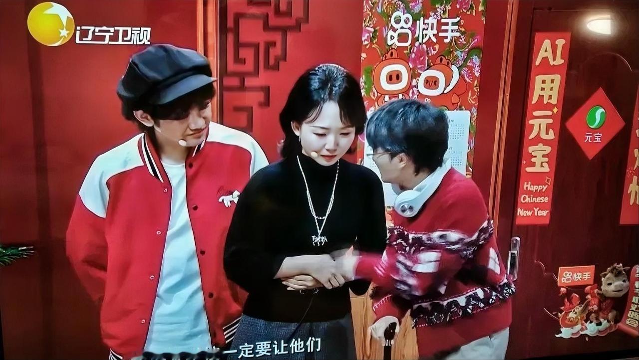 我去！辣目洋子怎么瘦成这样了！以前是肉肉可爱挂，现在直接瘦出锁骨和小蛮腰，