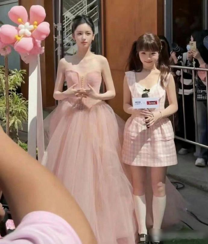 突然意识到即使脸小了，头围也是硬伤，普通人跟明星真的有壁