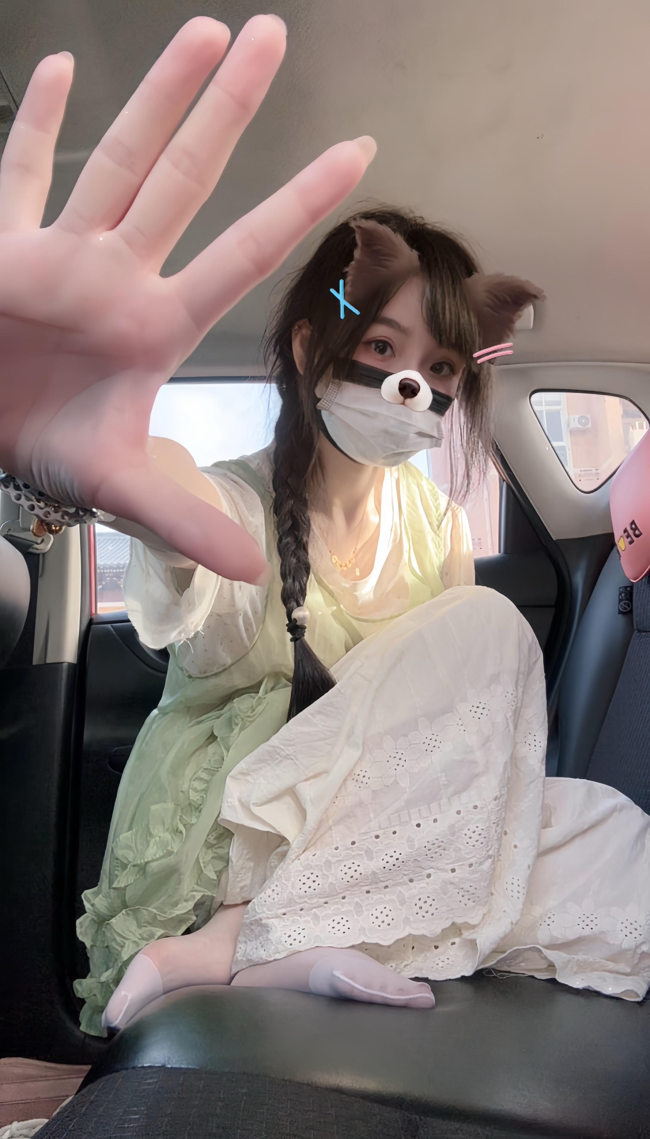 不是生活有意思，是努力打扮后，热爱生活才有意思。