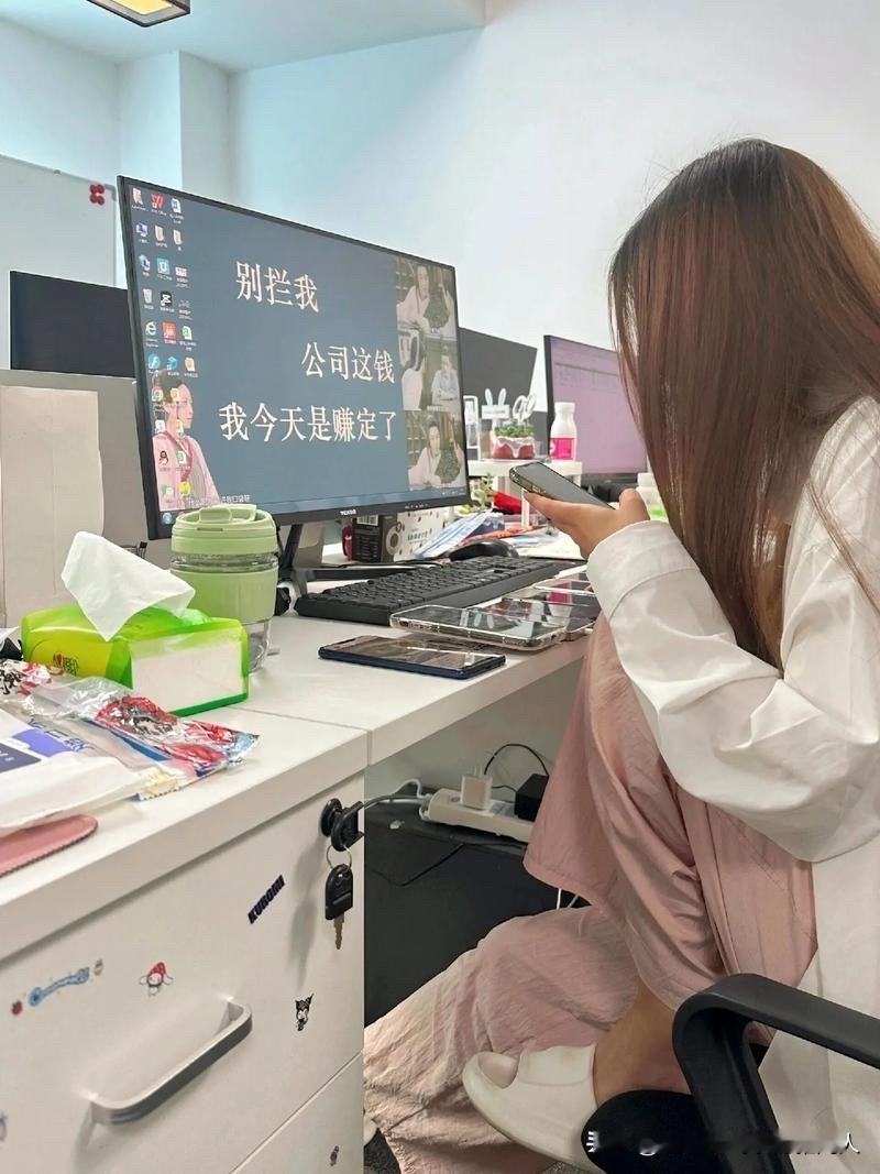 很多人没意识到，有的人上班觉得累的根本原因，就是你太容易紧张了，太容易被别人