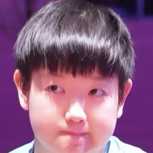 元宵节限定！孙颖莎请你吃“肉圆子”，这波可爱谁顶得住？今天是元宵节，孙颖莎