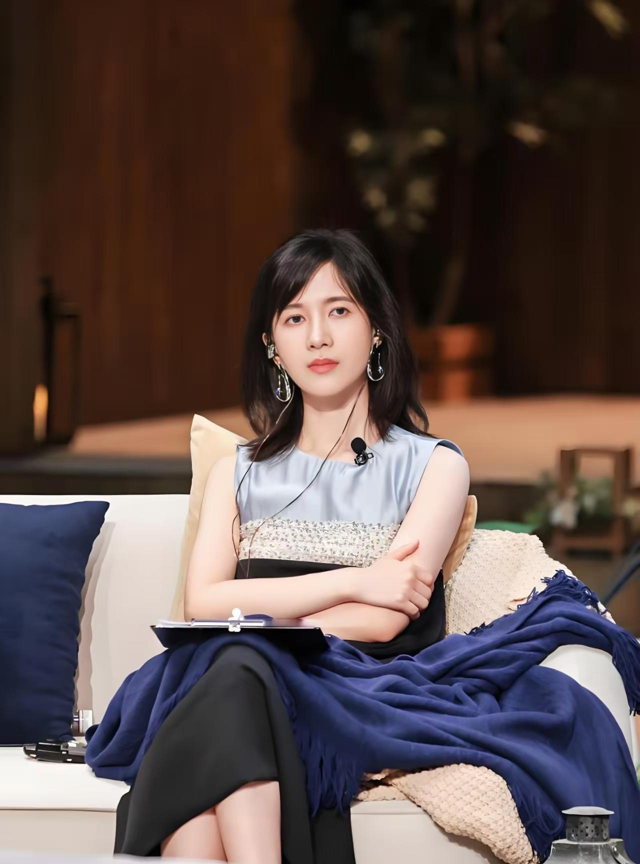 papi酱估计不会跟老公分开，原因很简单，不是他老公很有钱，而是因为papi酱老