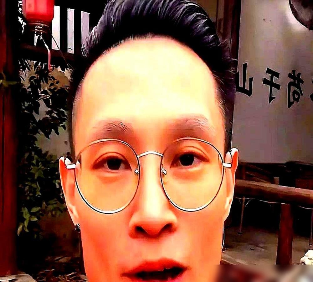 砸了380万拍出的片子，在电影院硬撑22天却只换回12万票房，导演贾凯这波算是赔