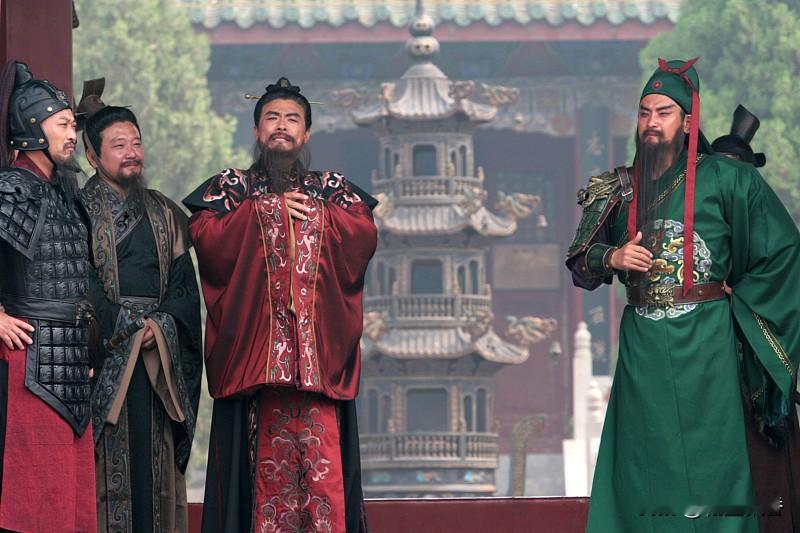 三国演义司马懿算不算军事家。要论司马懿算不算军事家，实在没必要揪着演义里“死诸葛吓走活仲达”的趣谈反