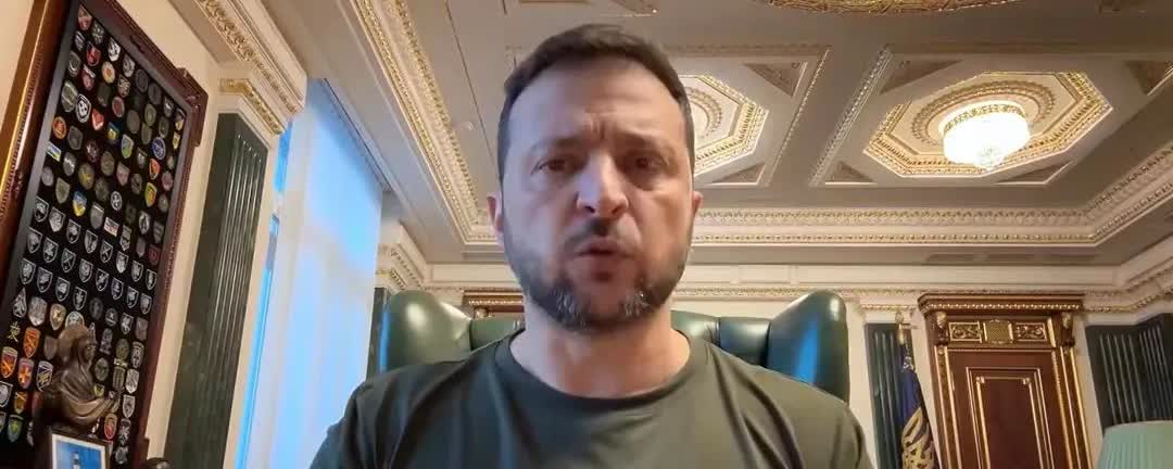 俄罗斯还能挺多久！想来挺不了太久就到了不得不和谈的地步。到这个时候，俄罗斯虽然还
