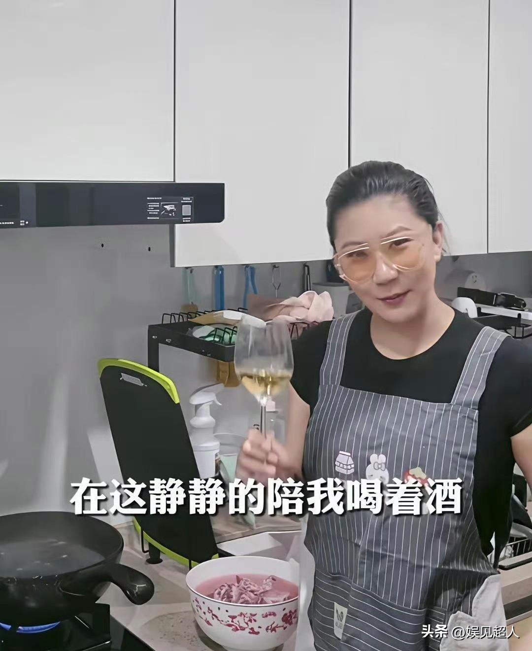 谢贤前女友Coco近况曝光，41岁仍单身回河南老家生活！谢贤的前女友Coco