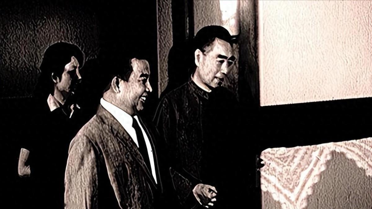 1936年12月12日深夜，消息传到延安，党内有人当场拍桌子：这下可以杀了蒋介石
