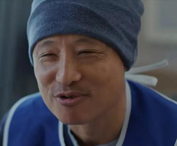 追剧《蛮好的人生》胡曼黎的房子被法院查封以后，她爸爸有一套小房子，她爸爸住
