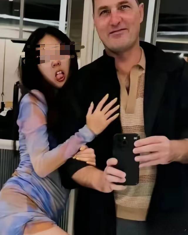 牢A就说过，理工男女圈子很简单。不复杂，不乱窜。留学生的重灾区是艺术生和文科生。