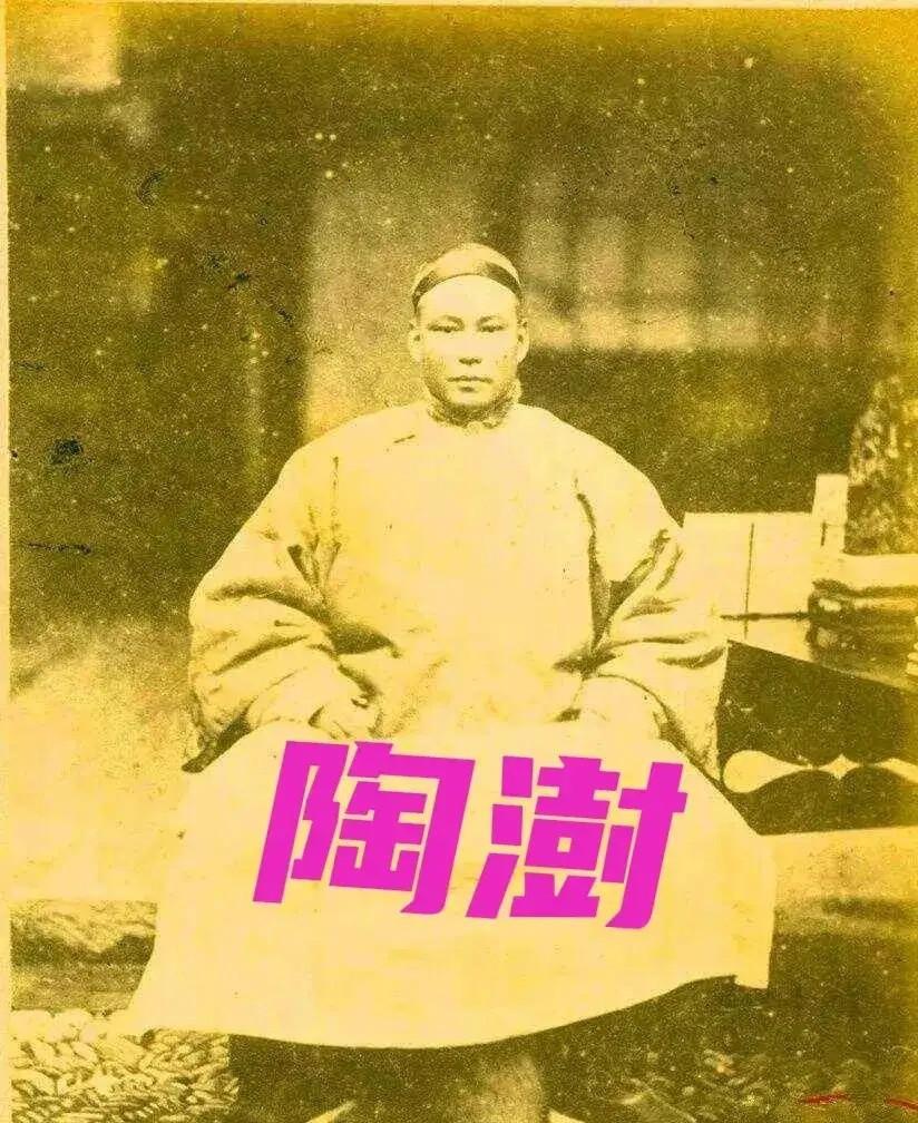 道光十七年，两江总督陶澍回安化老家祭祖，途中停留醴陵县。总督大驾，醴陵县令受宠若