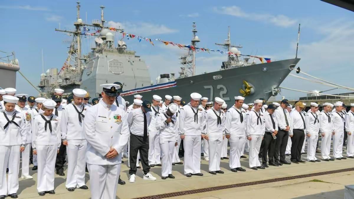 2. 中国海军给全美一个“惊喜”盟友慌了神：美国海军作战部长考德尔称中国两栖舰