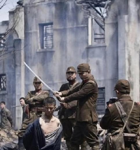 日本为什么敢挑衅中国？我感觉：第一，拉美国下水二打一，第二，它赌中国不敢用核