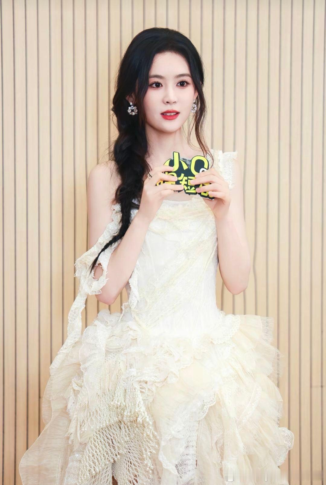 耀眼的你，值得……值得全肯定腾讯视频短剧创作之夜翟一莹哎呀妈呀！这女孩怎么这