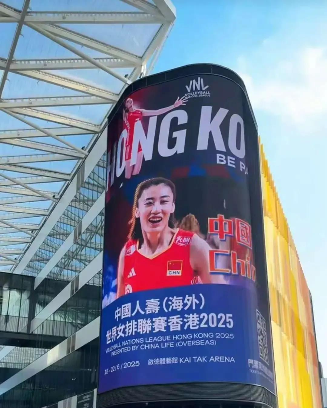 龚翔宇果然出国打球了！她加入美国L0VB，那么，谁将顶替她的位置呢？既然已宣