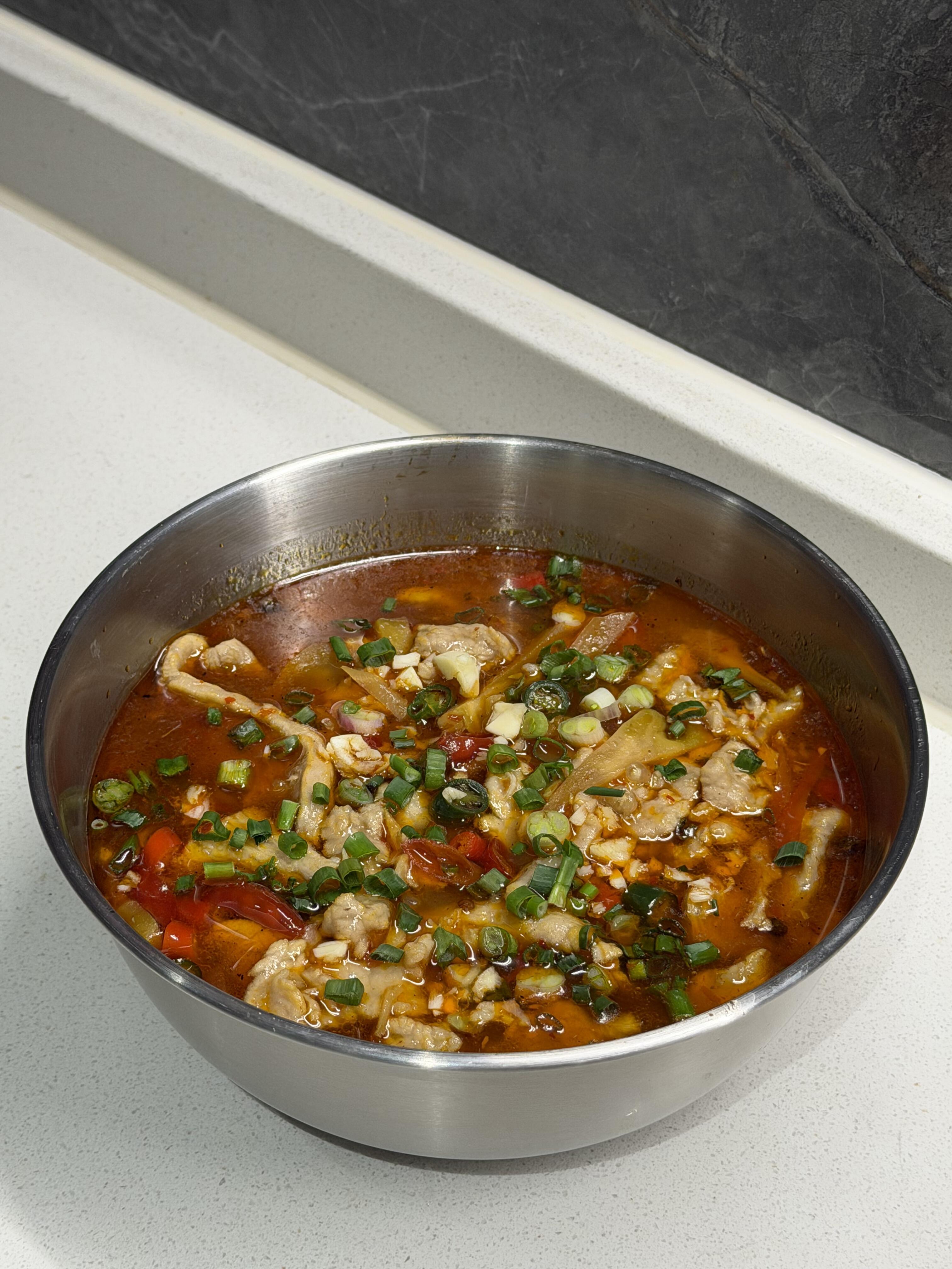 酸辣过瘾的泡椒嫩肉片！（附教程）酸辣过瘾肉片又嫩又入味超级好吃做法也很简