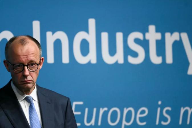 德国总理默茨：德国人工作时间不足，且病假过多，已成为阻碍经济发展的绊脚石。一