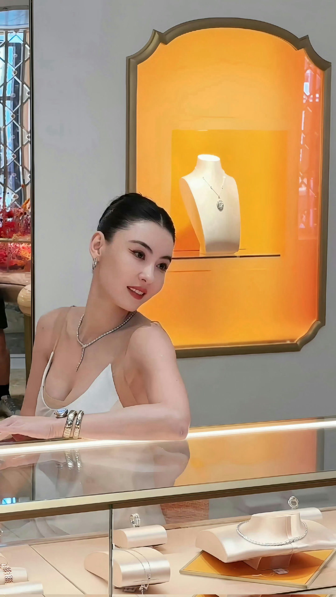 张柏芝好美，这🐻是真不错呀。​