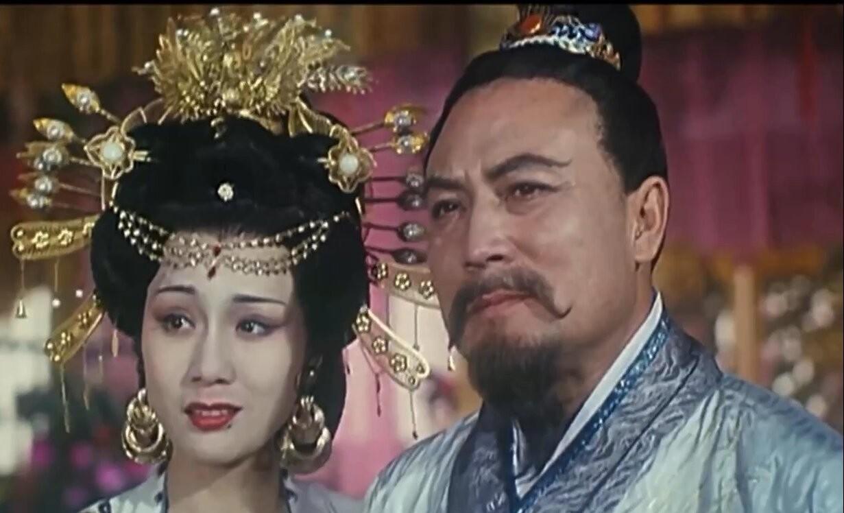 737年，唐玄宗赐死太子李瑛、鄂王李瑶、光王李琚，李瑛骂道：“武惠妃不怕报应吗？