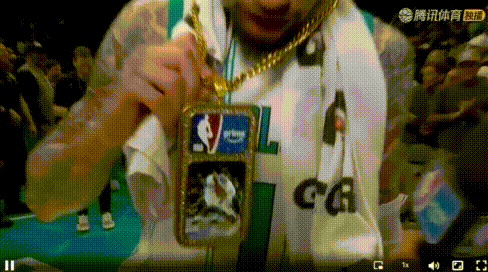 加时救赎上篮——三球：其实我是想要动态手机壳！图1-2：这手机壳太炫酷了，动态