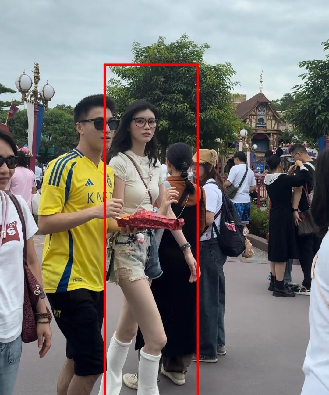 才刚羡慕完奚梦瑶结果你们告诉我是假的！何猷君的宠妻和好老板是人设？他的公司很