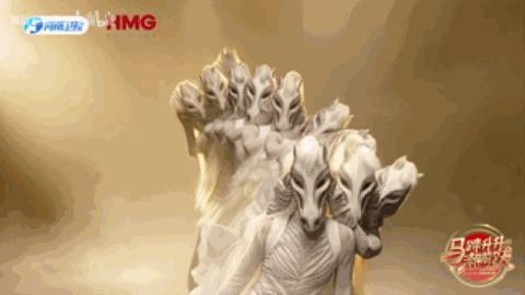 致敬阿凡达?河南春晚骇死人！河南春晚被指致敬阿凡达，马头效果一言难尽，网友直呼