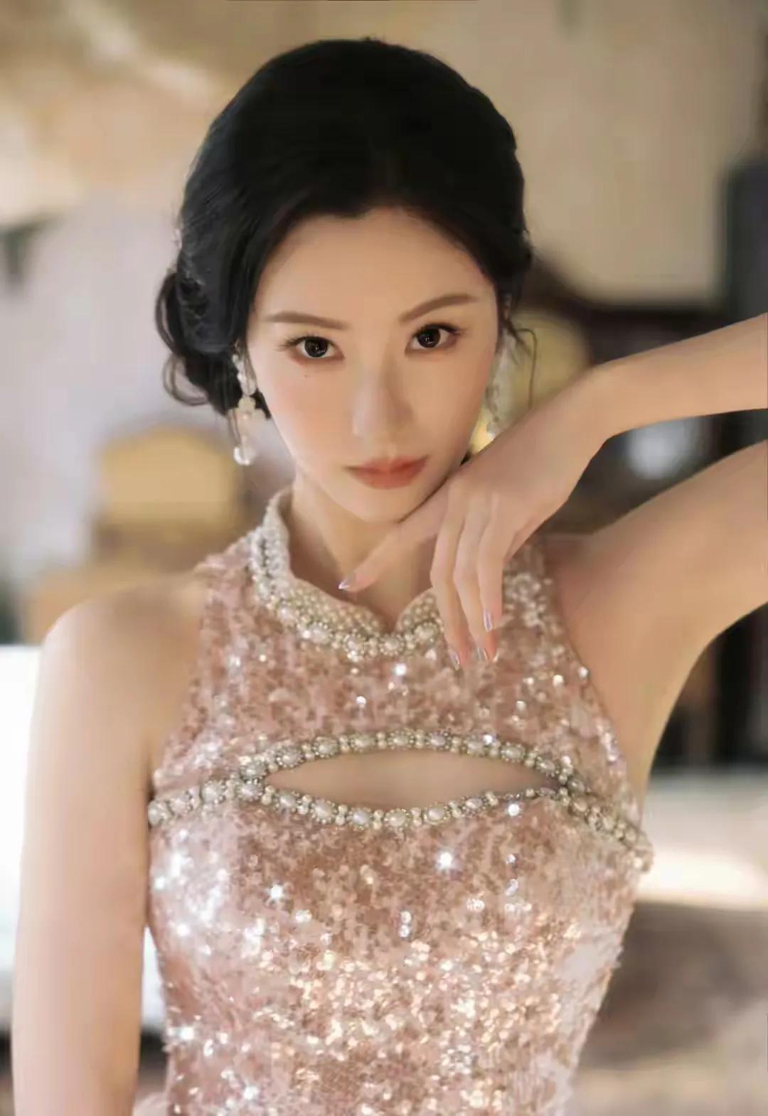 人像摄影中，如何快速捕捉最美瞬间心烦意乱的时候，如何快速调整自己高级感人像拍摄