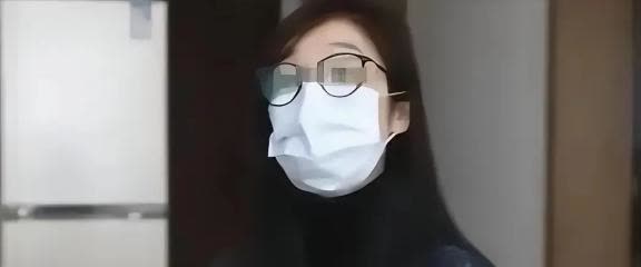 福建厦门50岁男子与30岁女网友约会，发生关系后激动呕吐，女子吓跑了，留下男子奄