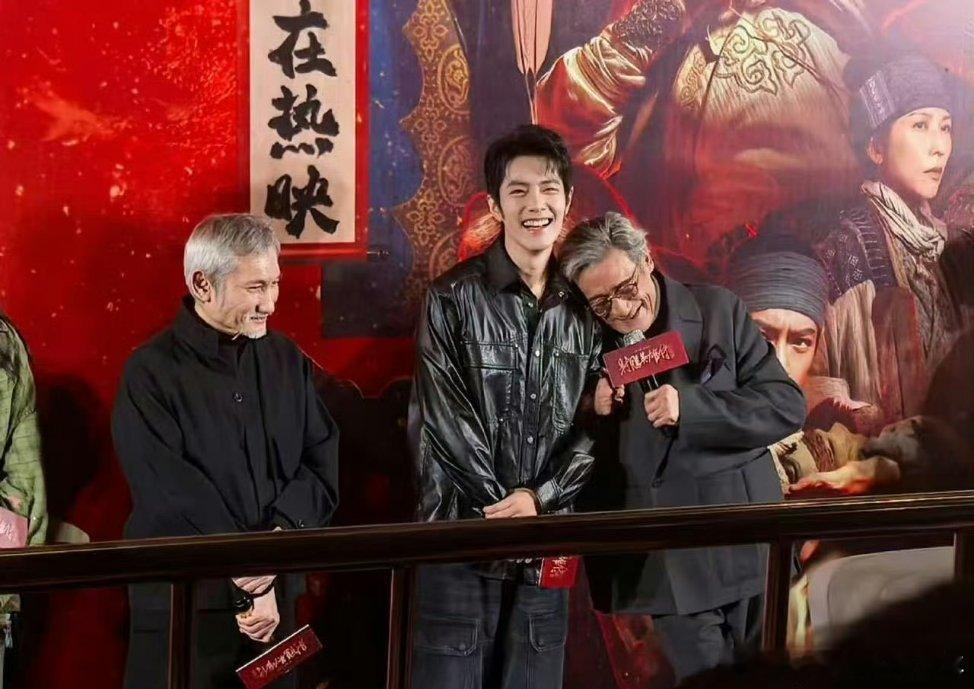 一番扛预售是人人都懂的常规！，肖战一部电影扛3.57亿预售，纯看个人号召力内娱仅