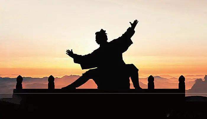 修行人身上有“灵根”，此处发热就说明你上道了！当世之人，迷恋仙道者，众矣。人生苦