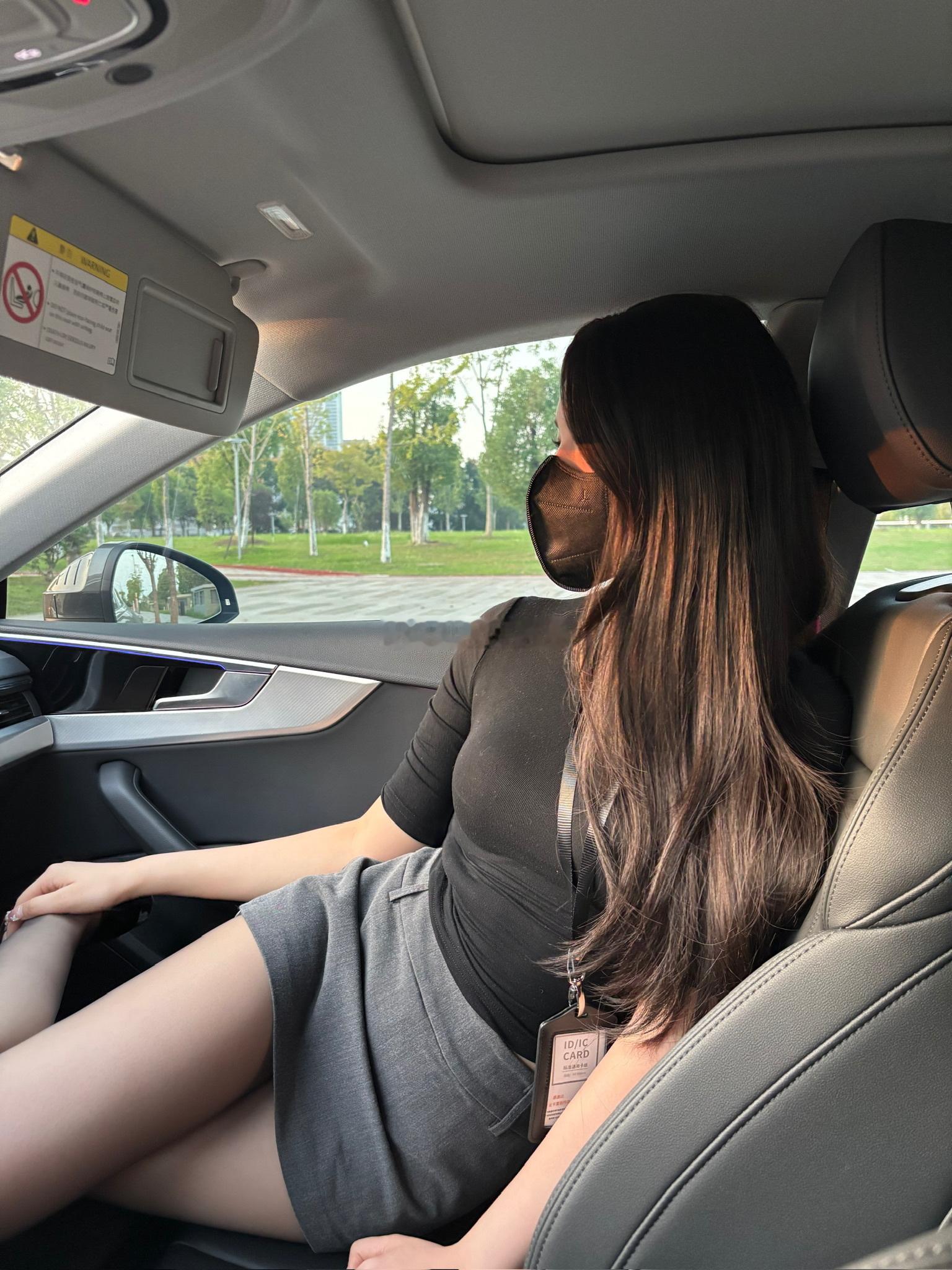 坐下坐上我的副驾～🚗​​​