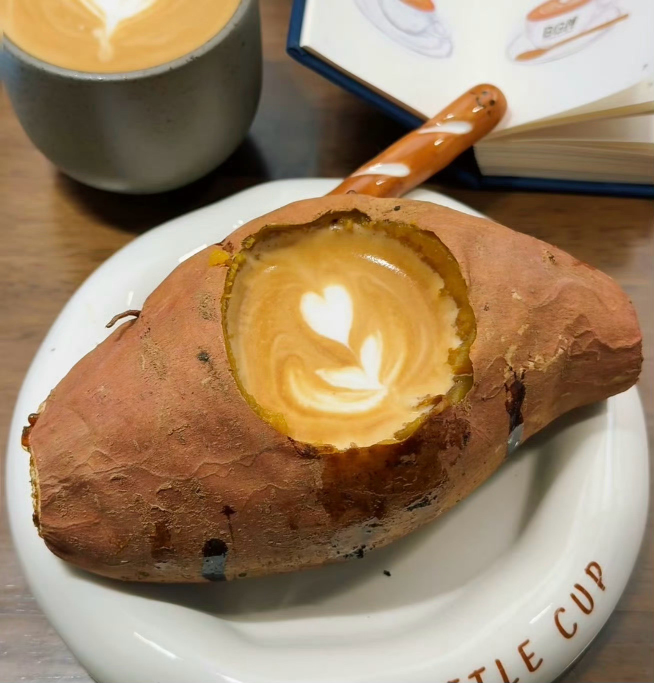 从来没想过会有这种吃法完美地解决了咖啡没有碳水的问题