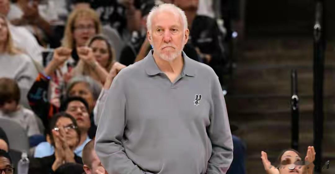 马刺记者:波波维奇可能不舍得送出卡斯尔哈珀来交易字母哥据马刺随队记者Jeff