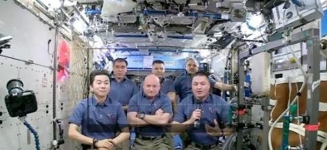 中国空间站为什么要叫上外国人来？因为说白了，阿拉伯老板抬手就是300亿美元，不要