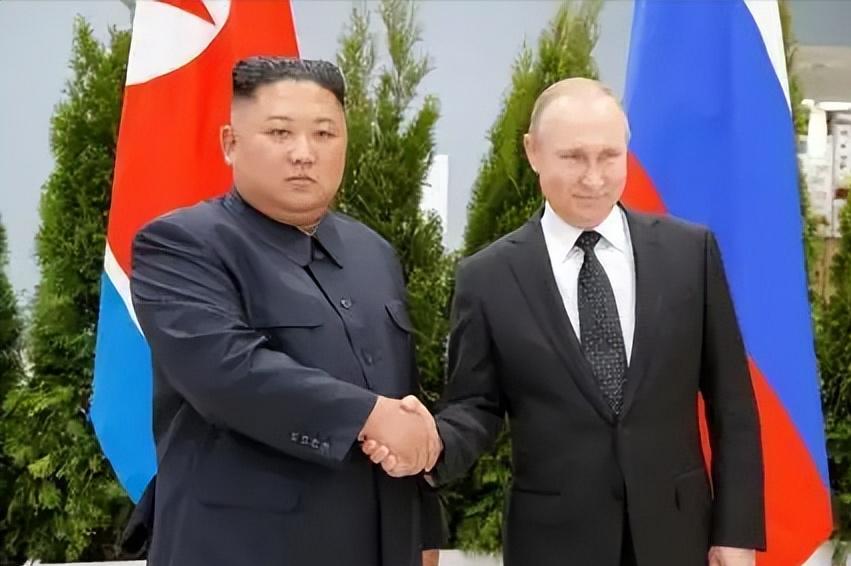 ·告别单打独斗！俄方调整远东整体部署，携手朝鲜，开启五年防务新布局如今东北亚