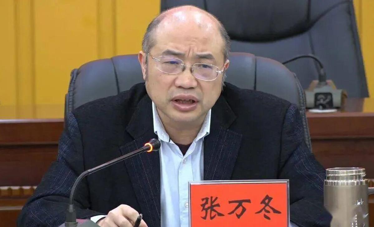 网络很神奇,天涯若比邻,我在网上刷到了湖南郴州市的老张。感觉他的名字和相貌都很熟