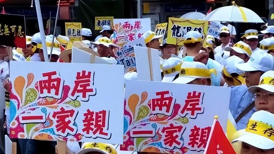 台海一旦炮声响起,美军12艘核航母蜂拥而上,能否阻拦中方收台?