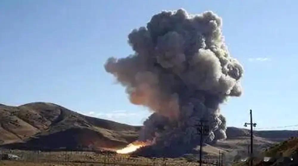 4月26日，在南部霍尔木兹甘省，革命卫队下属萨贾德军团成功拆除了15枚以上的美制