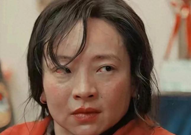 很多人追《悬案》本来是冲着主线剧情和主角去的，结果追到最后，全被剧里的女配角狠狠