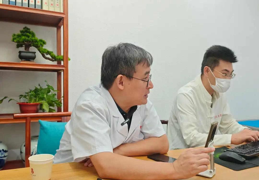 科技破局！中国1.2亿男性深夜秘密搜索，竟被这台“黑盒子”终结羞耻