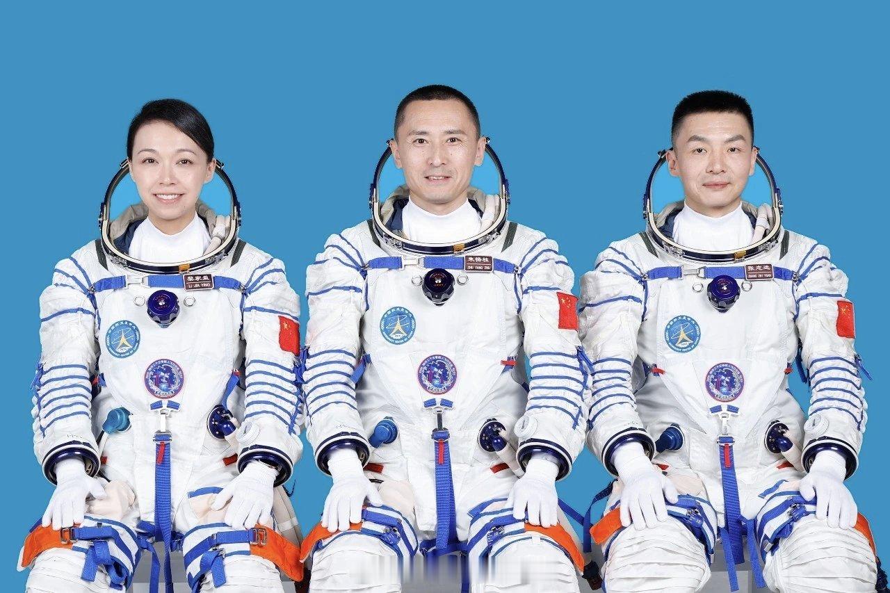 中国官宣第4位女航天员2030年载人登月，我们这代人最大的心愿之一完成一半，希望