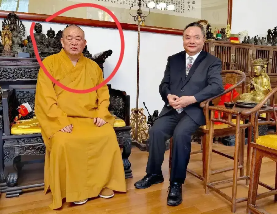 释永信最近的两次露面，已彰显端倪…