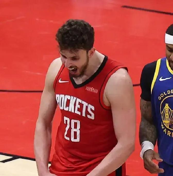 申京被摆上货架？火箭其实没退路消息源说老鹰要篮网首轮才肯出卡佩拉，爵士更直